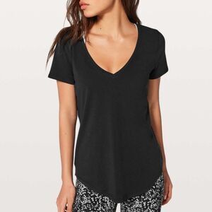 Like new lululemon love tee - v neck